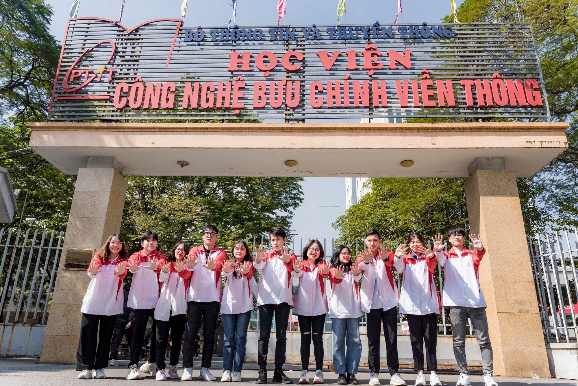 THÔNG BÁO TUYỂN SINH CHƯƠNG TRÌNH ĐẠI HỌC ĐỊNH HƯỚNG THỰC HÀNH BTEC - PTIT