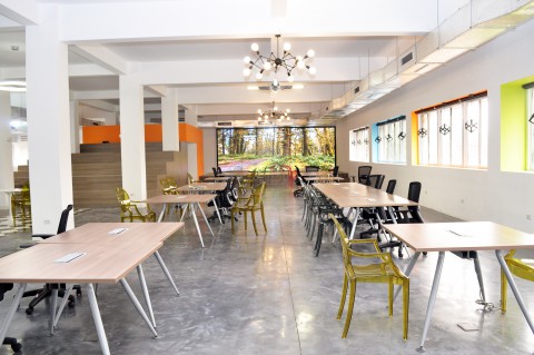 BKH-Up - Co Working Space - Không gian sáng tạo khởi nghiệp dành cho sinh viên BKACAD